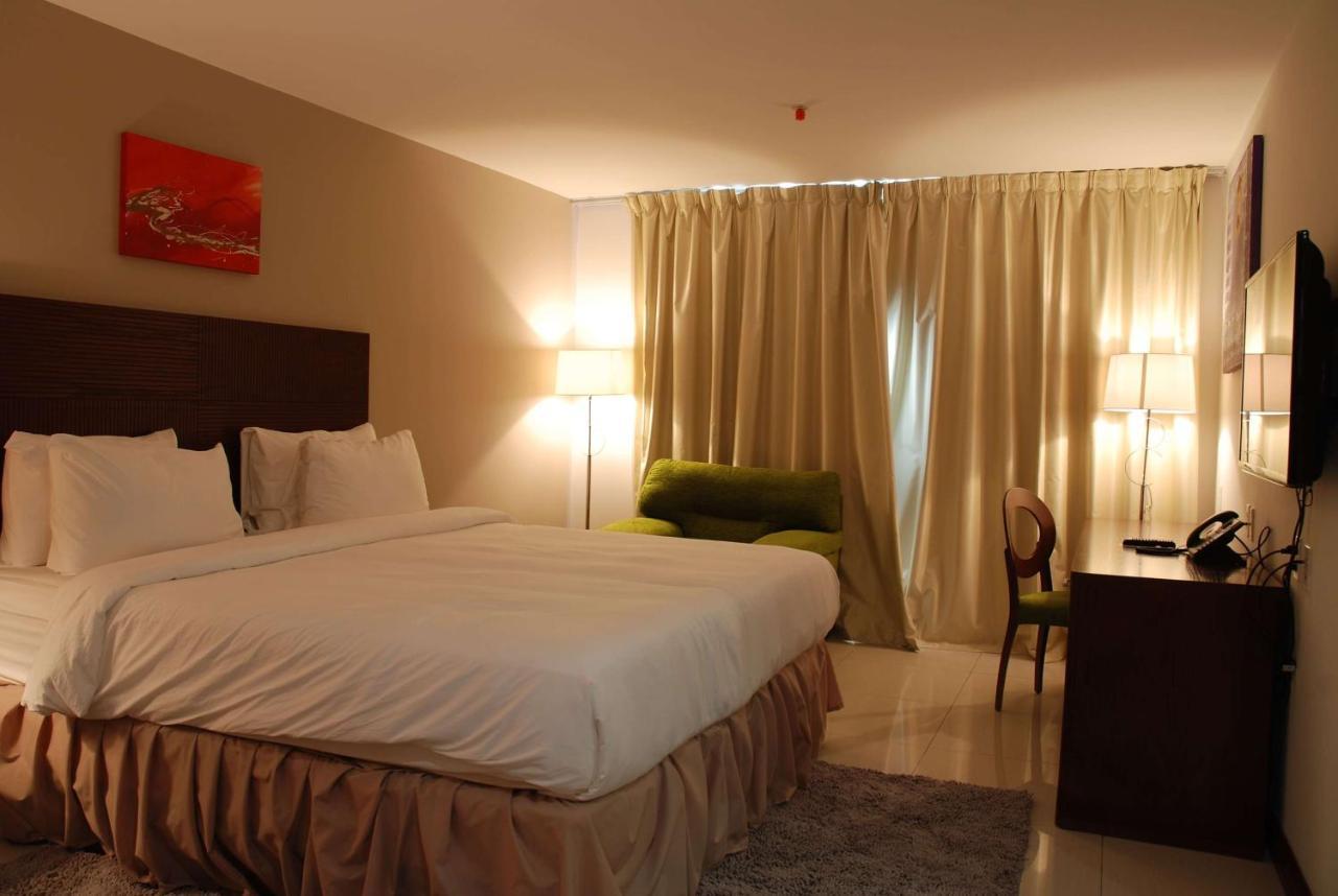 Ramada By Wyndham Princess Paramaribo Esterno foto