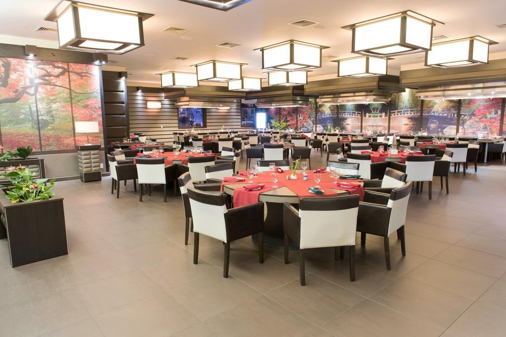 Ramada By Wyndham Princess Paramaribo Esterno foto